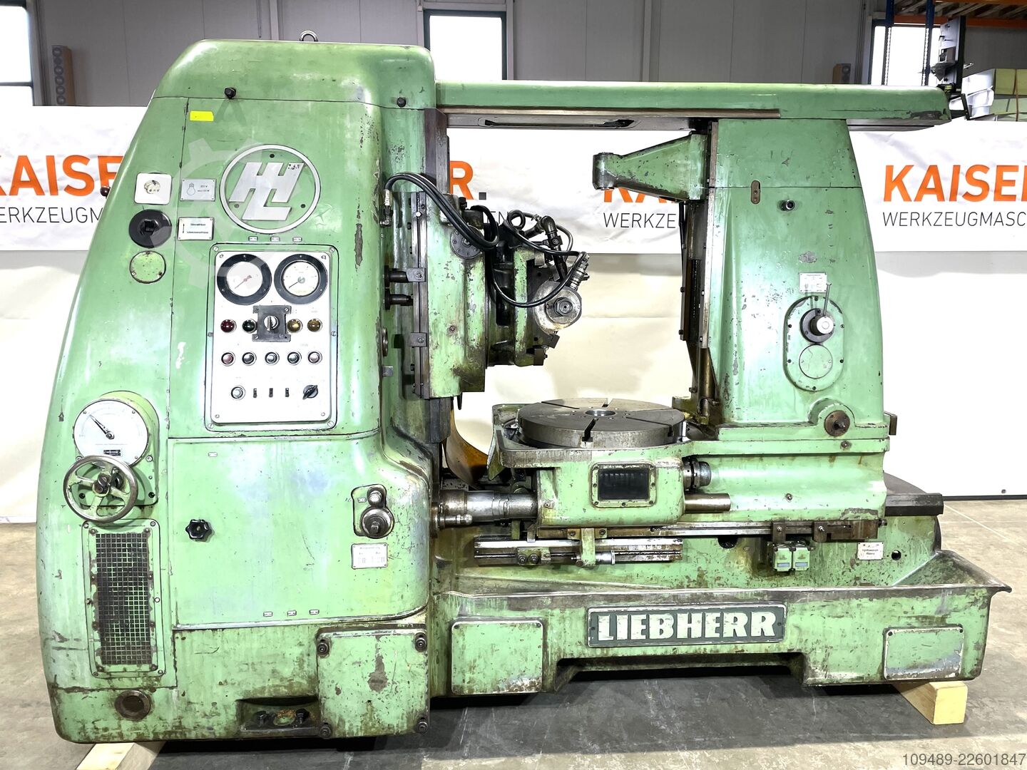 Liebherr - Lorenz S 800 / Abwälzfräsmaschine